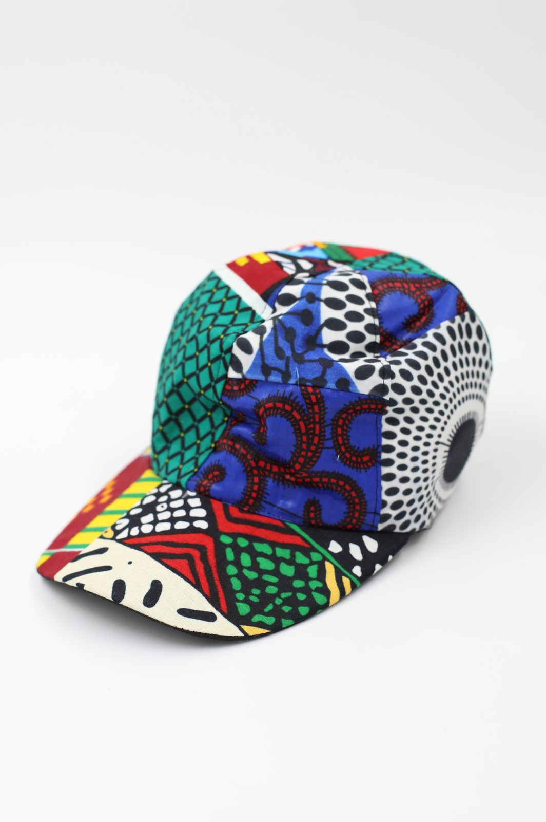 Batikowa czapka z daszkiem