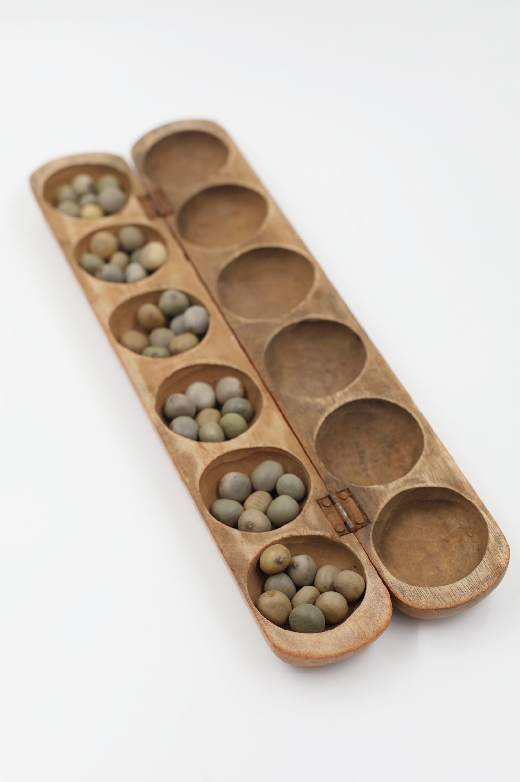 Afrykańska Gra Mankala / Hus / Bao