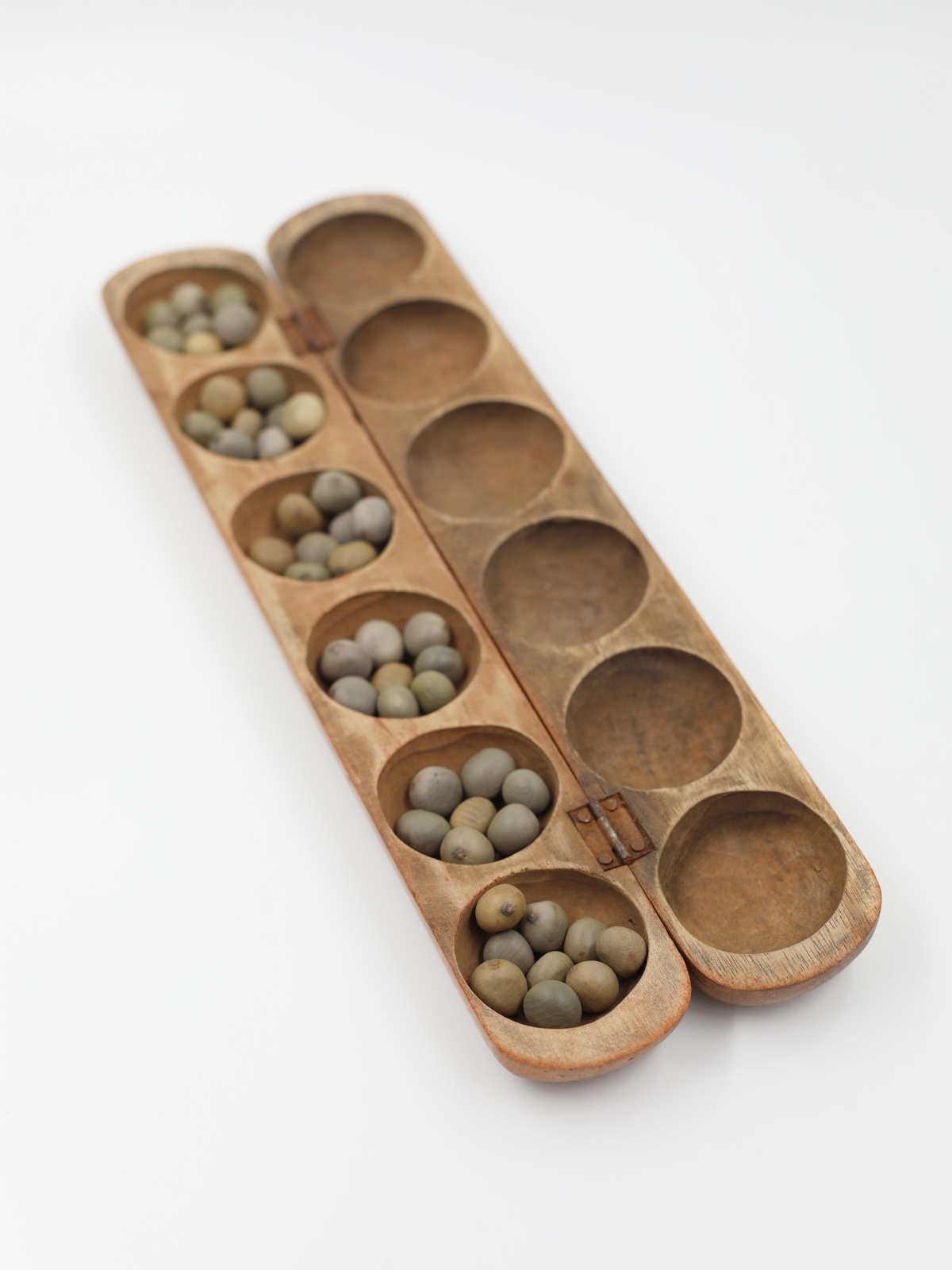 Afrykańska Gra Mankala / Hus / Bao