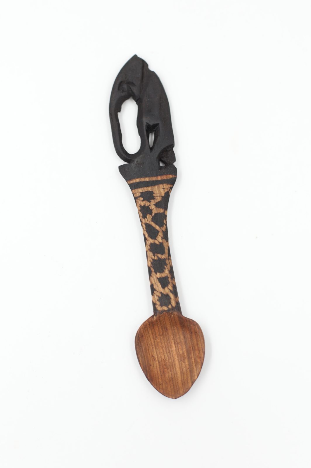 Drewniana mała łyżeczka słoń